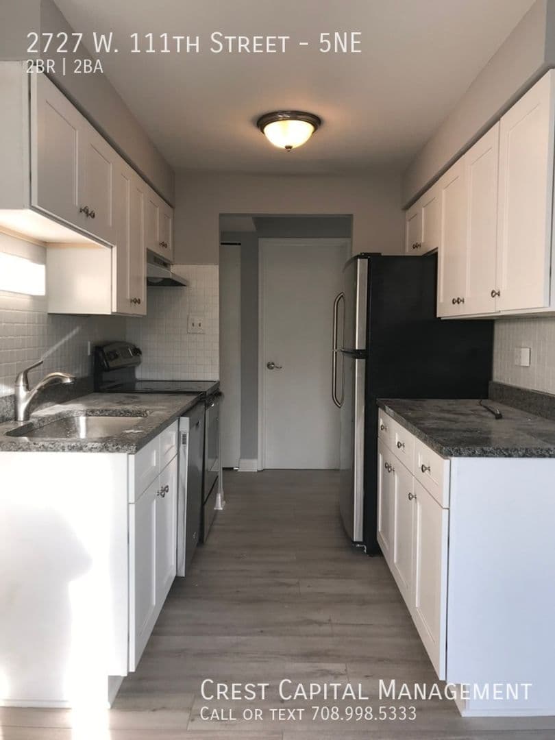 Chicago Apartment: 2727 W 111th St