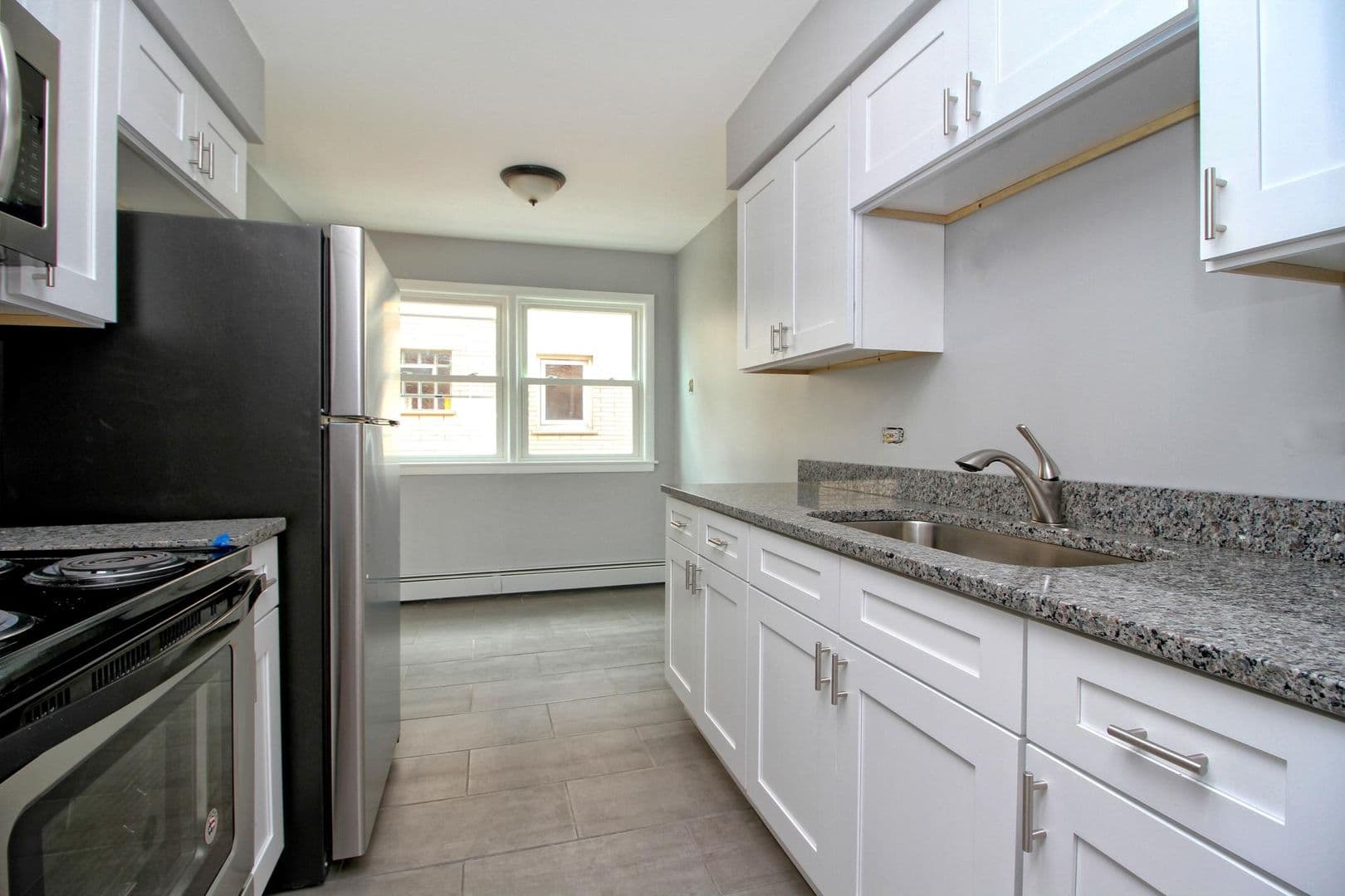 Oak Lawn Apartment: 10114-16 S Pulaski Rd