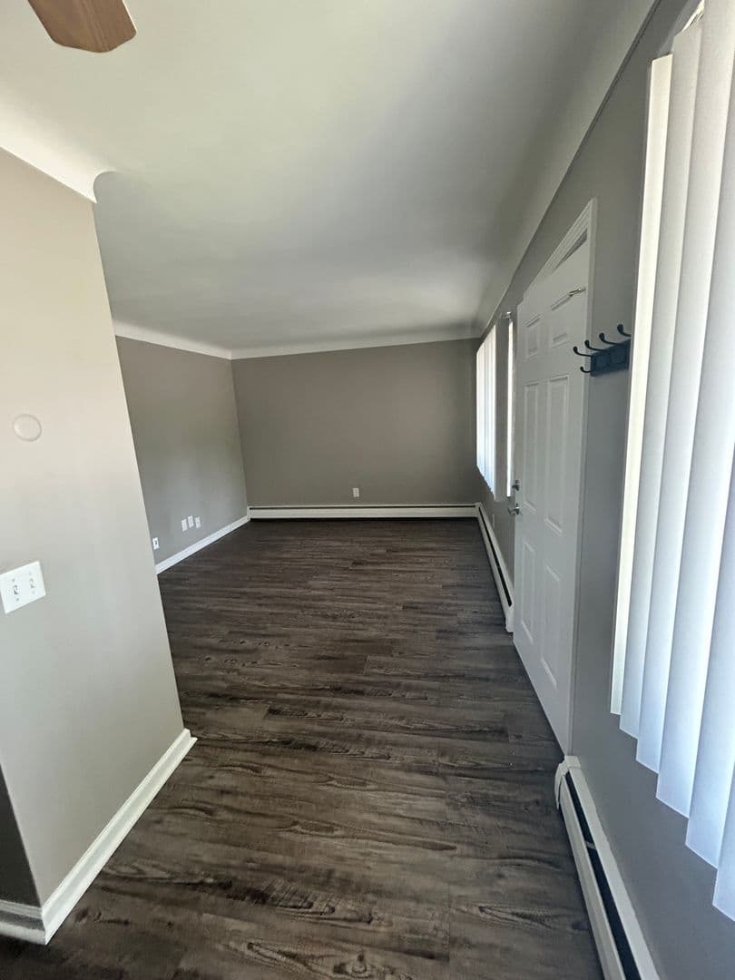 Toledo Apartment: 3808 W Sylvania Ave