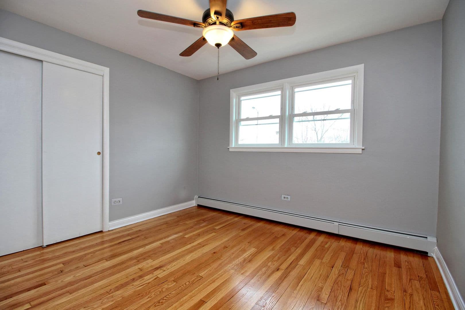 Oak Lawn Apartment: 10114-16 S Pulaski Rd