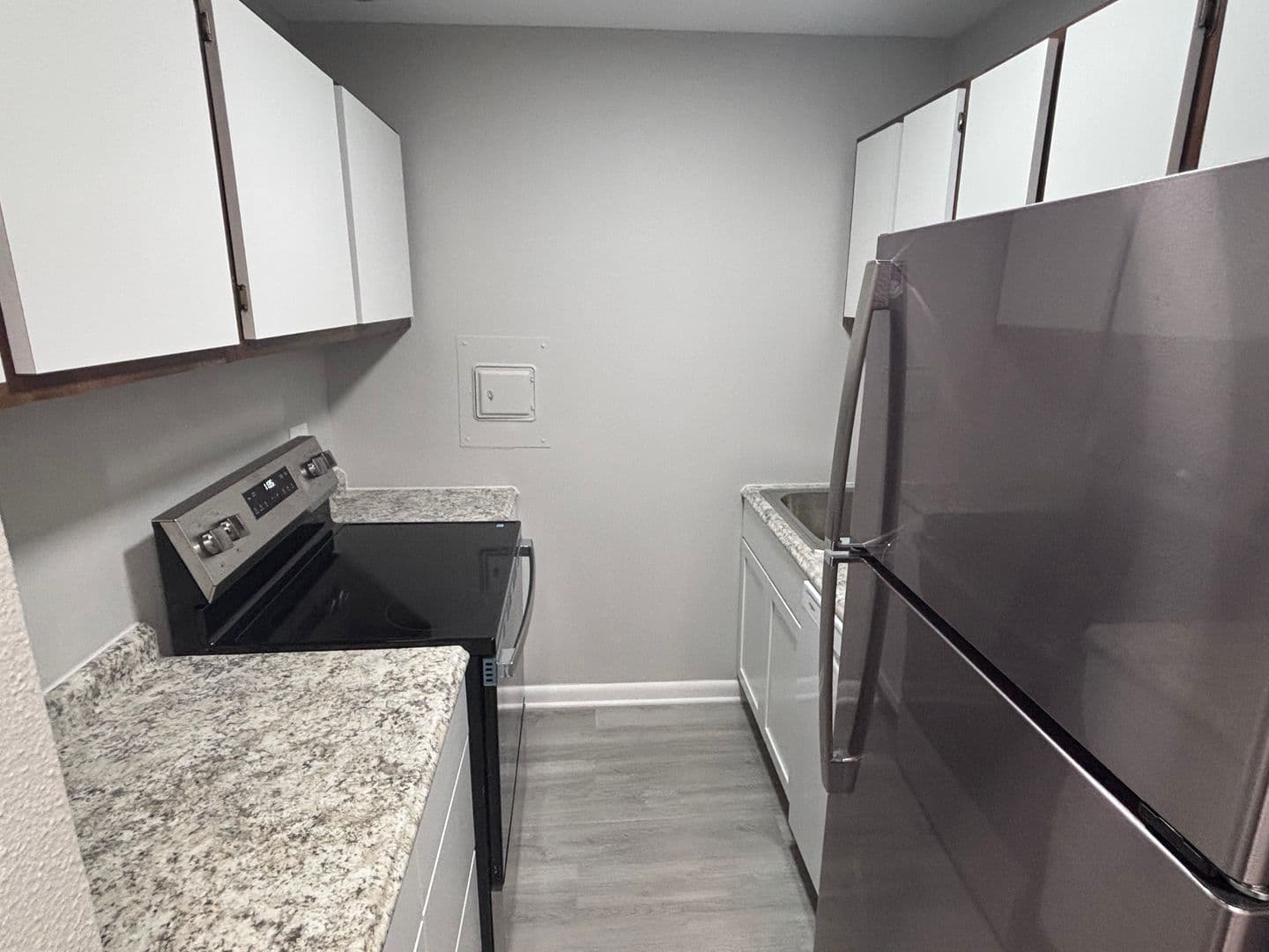Kenosha Apartment: 5947 7th Ave