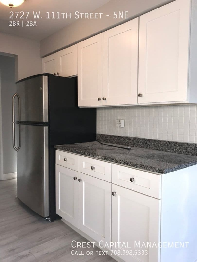 Chicago Apartment: 2727 W 111th St