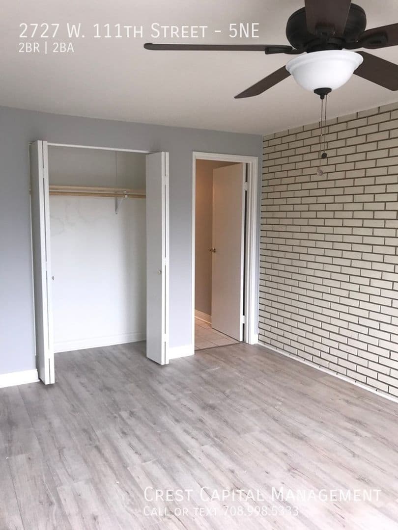 Chicago Apartment: 2727 W 111th St
