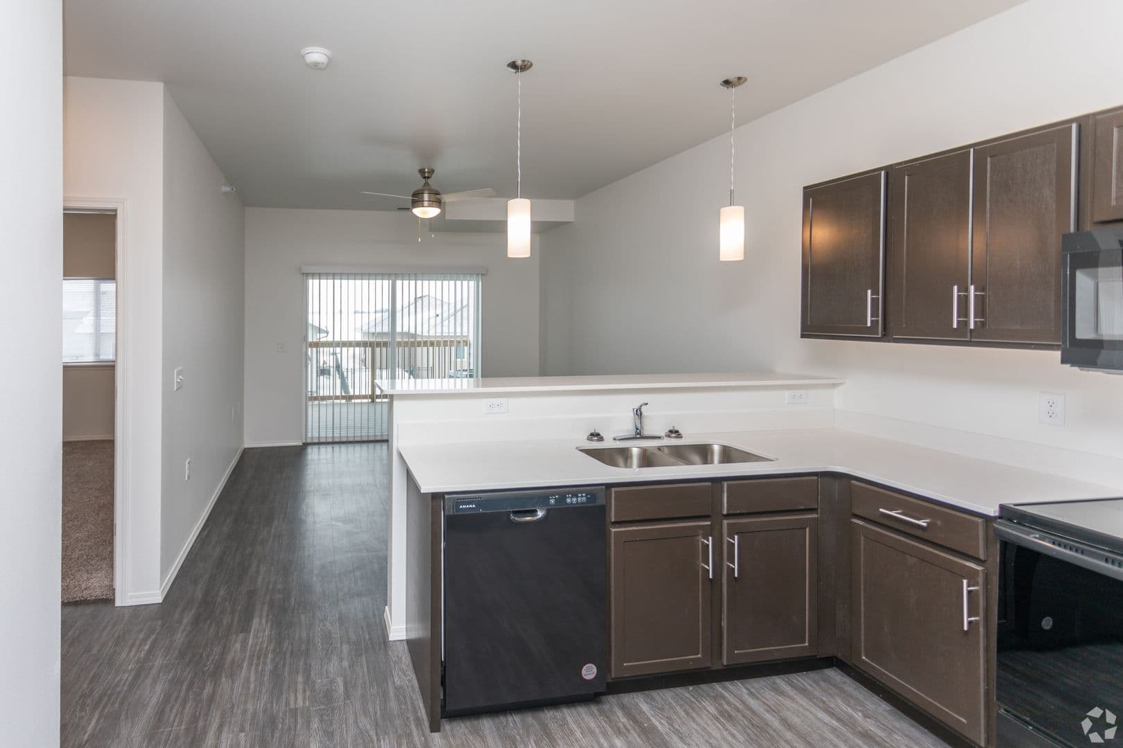 Sioux Falls Apartment: 3909 N Olympia Ave