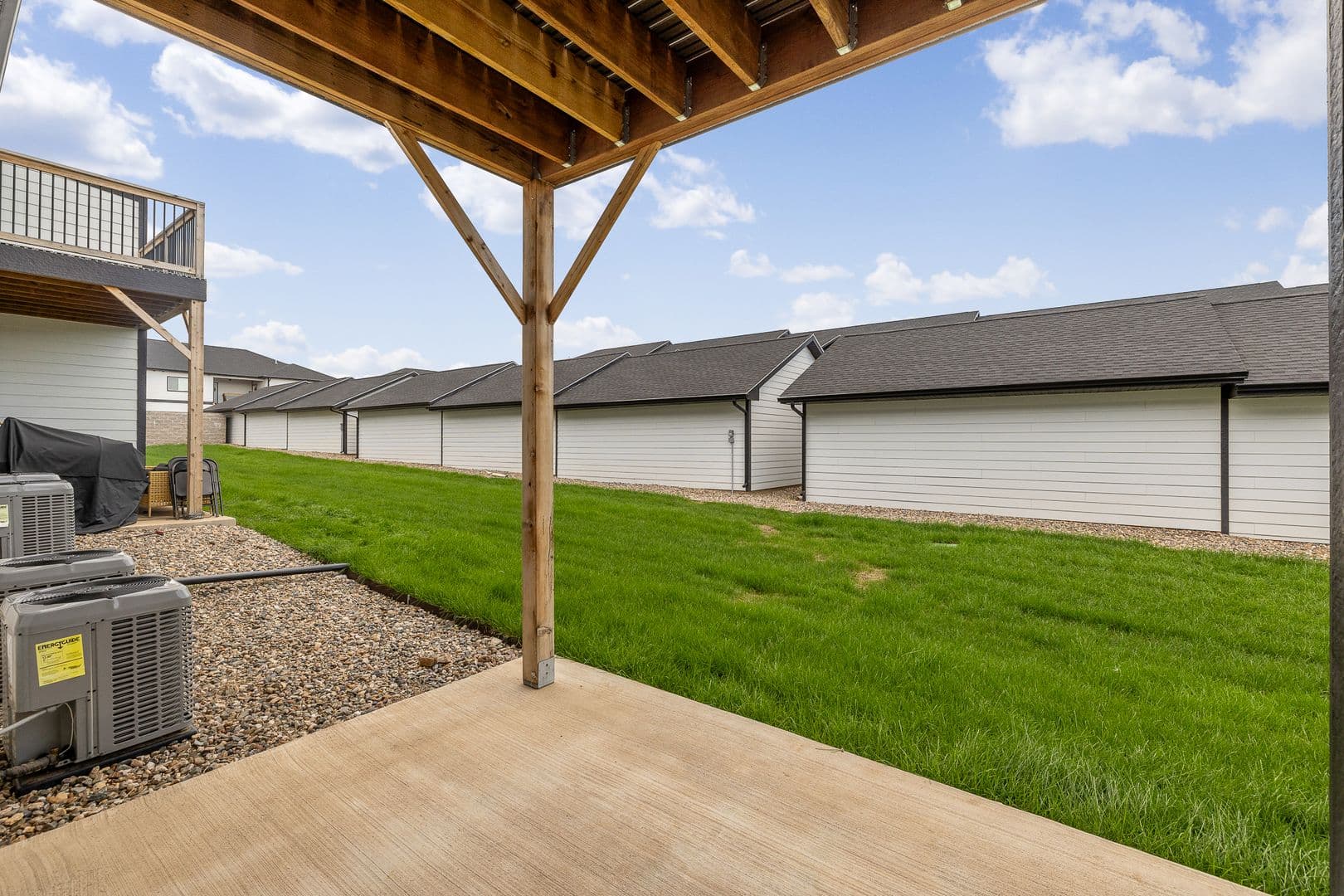 Rapid City Apartment: 1900 Fox Road