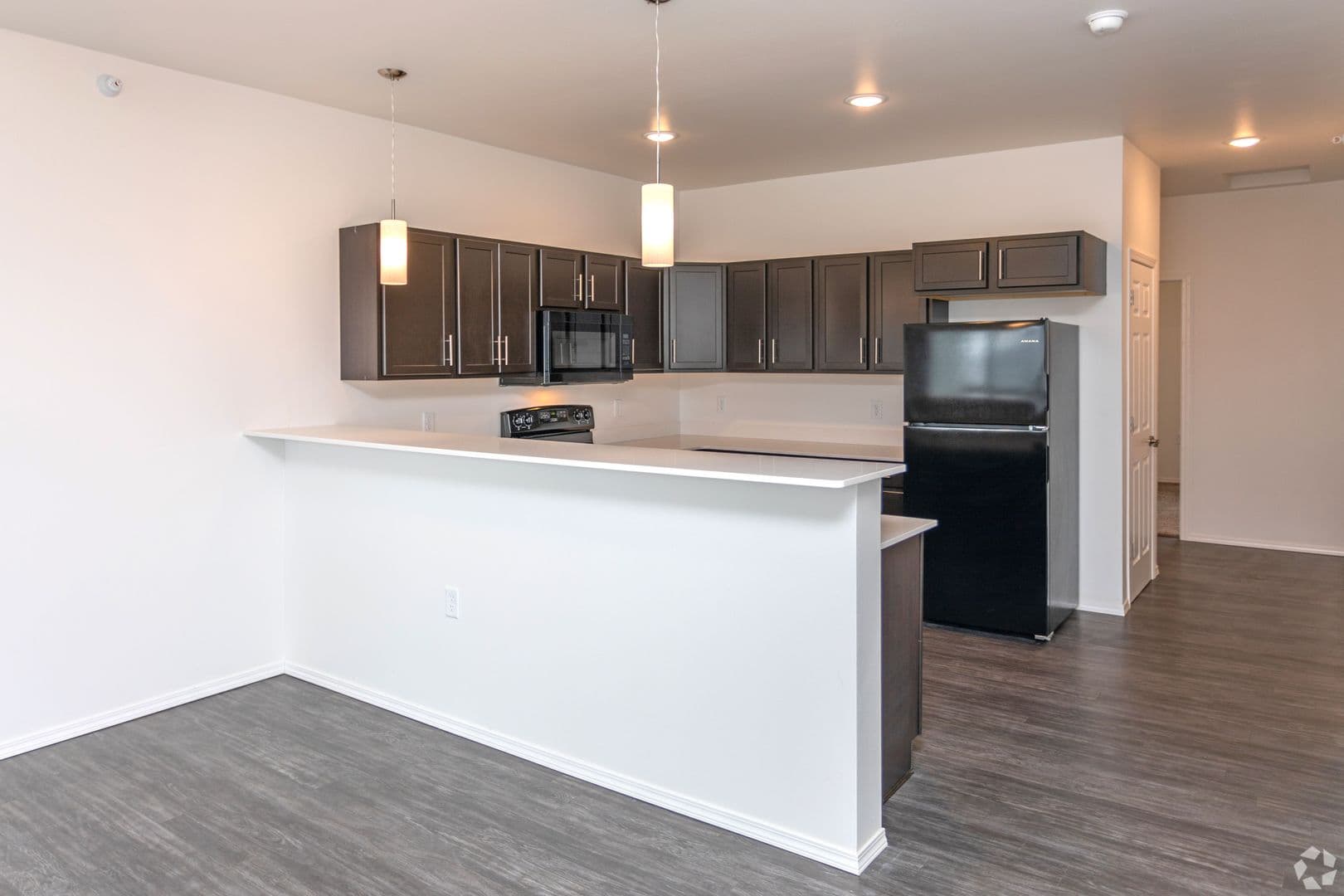 Sioux Falls Apartment: 3909 N Olympia Ave