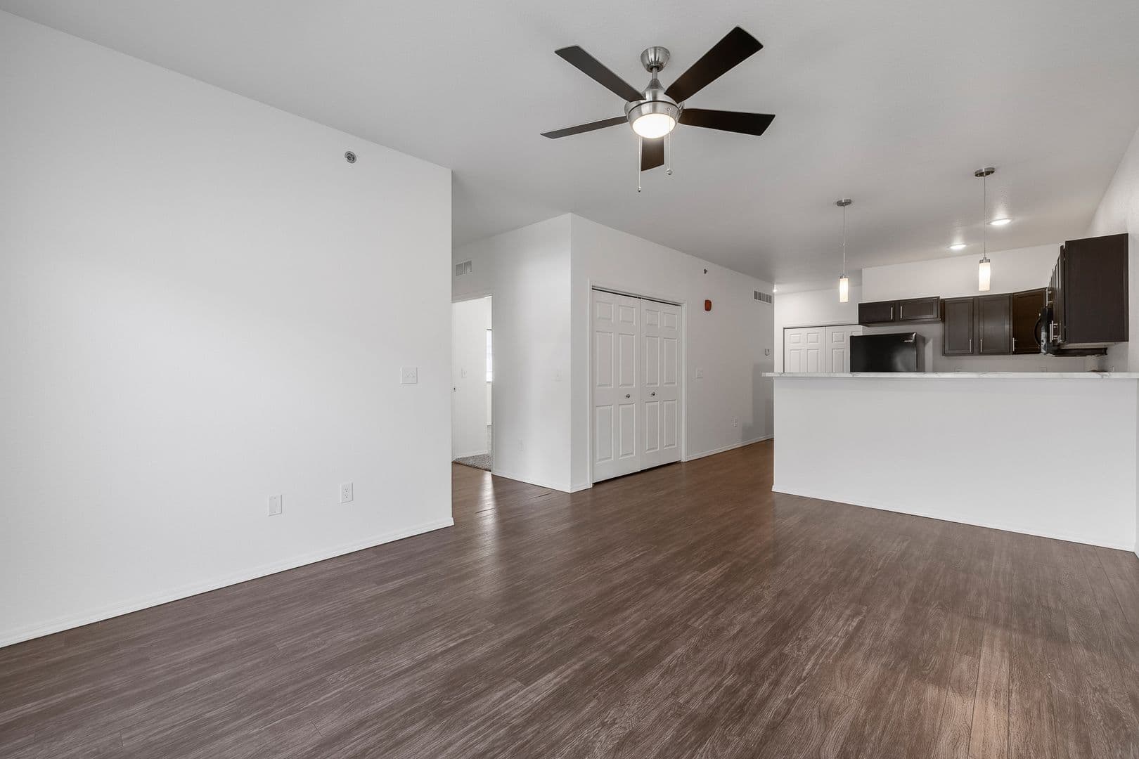 Rapid City Apartment: 1900 Fox Road