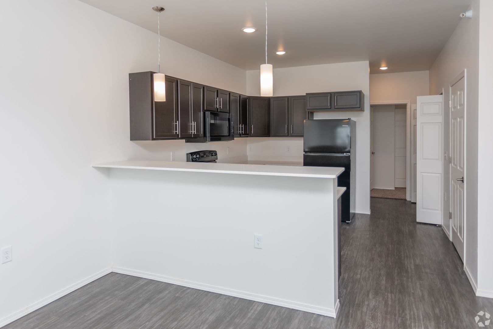 Sioux Falls Apartment: 3909 N Olympia Ave