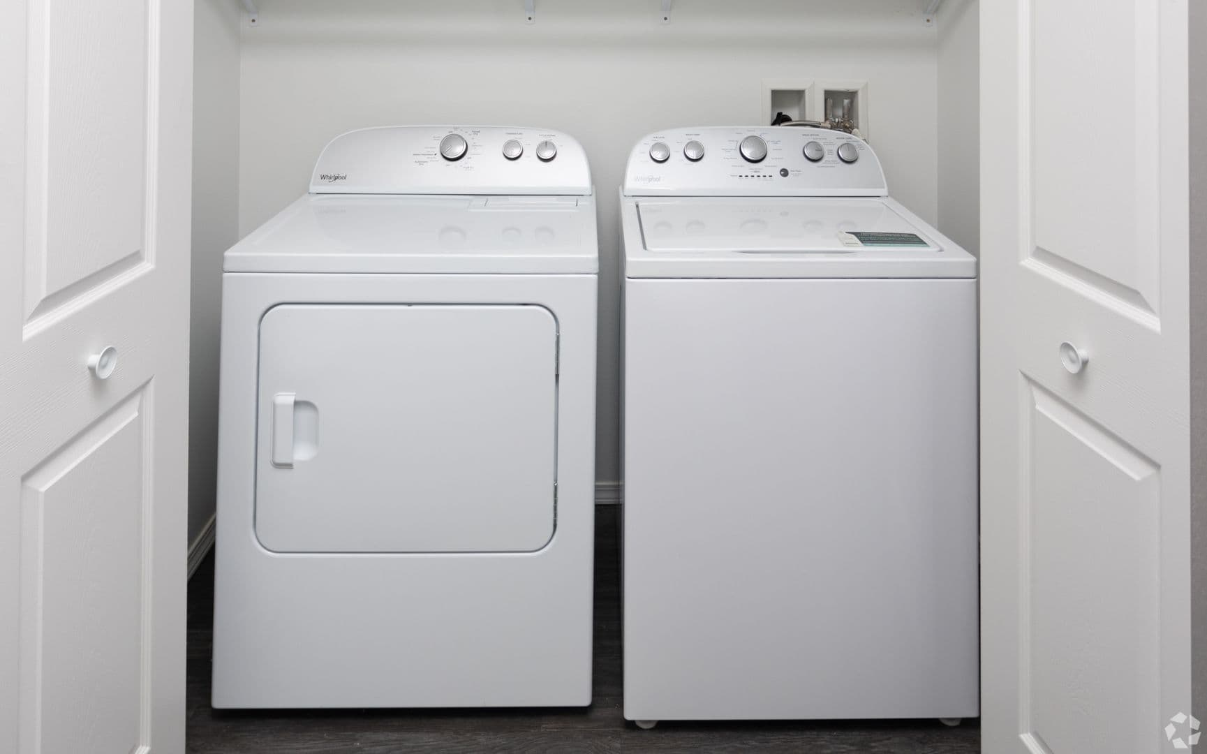 Sioux Falls Apartment: 3909 N Olympia Ave