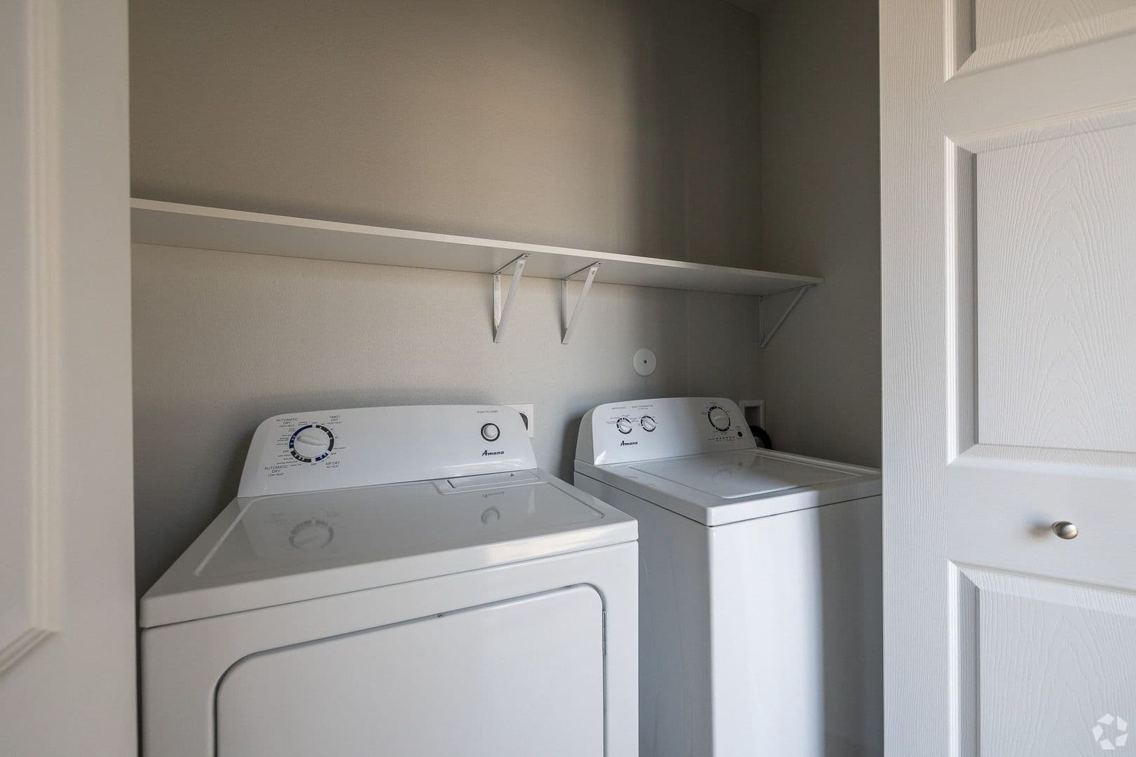 Rapid City Apartment: 1900 Fox Road