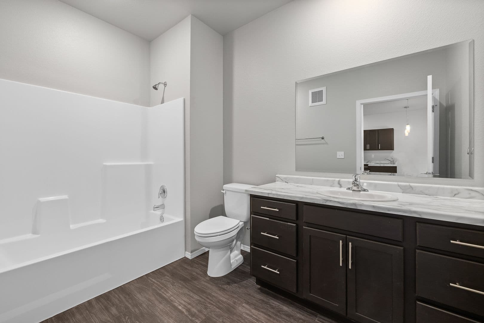 Rapid City Apartment: 1900 Fox Road