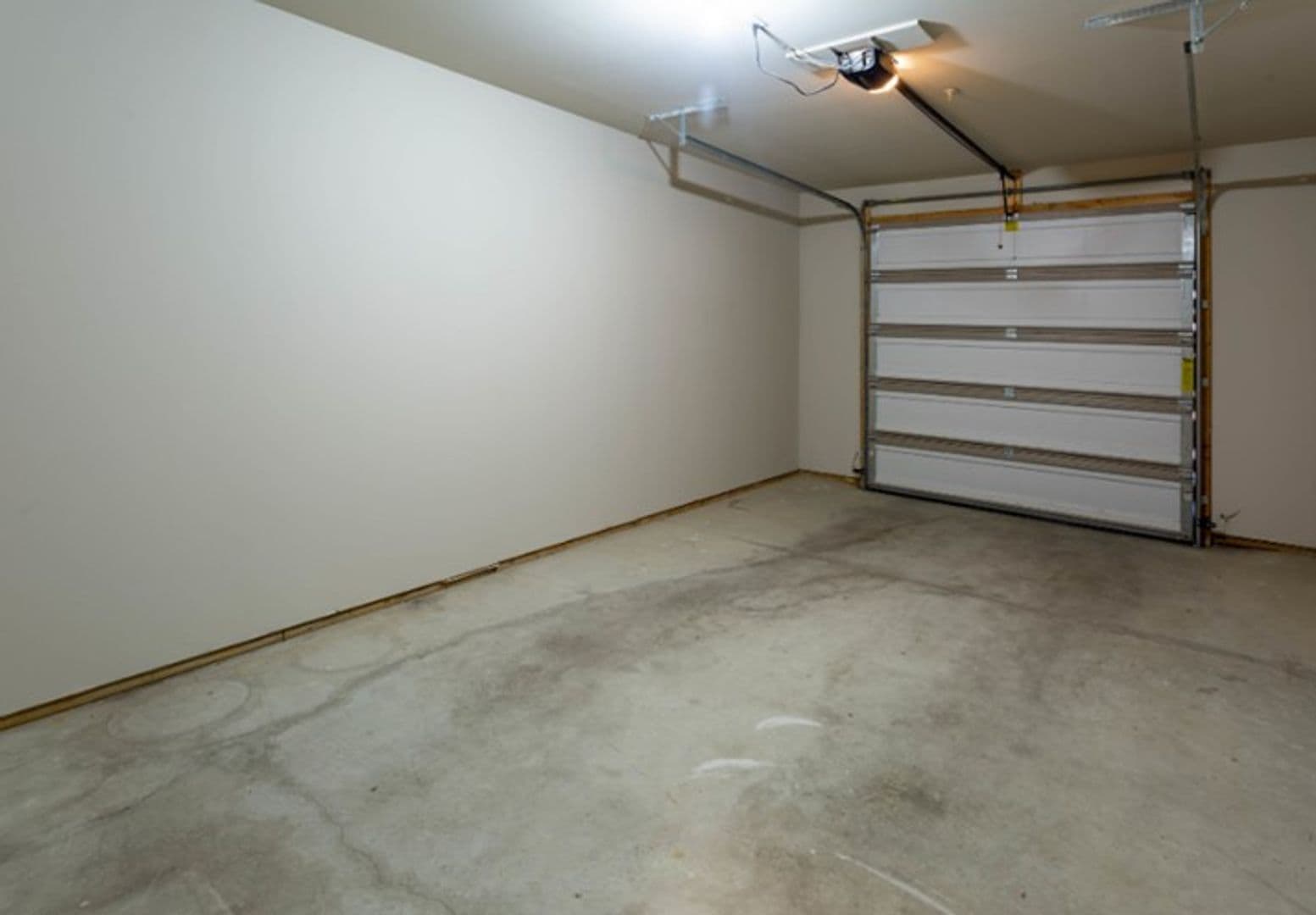 Grand Blanc Apartment: 1100 Hunters Run Drive