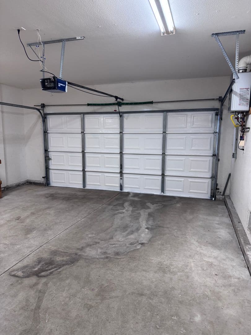 Imperial Beach House: 256 Elm Ave