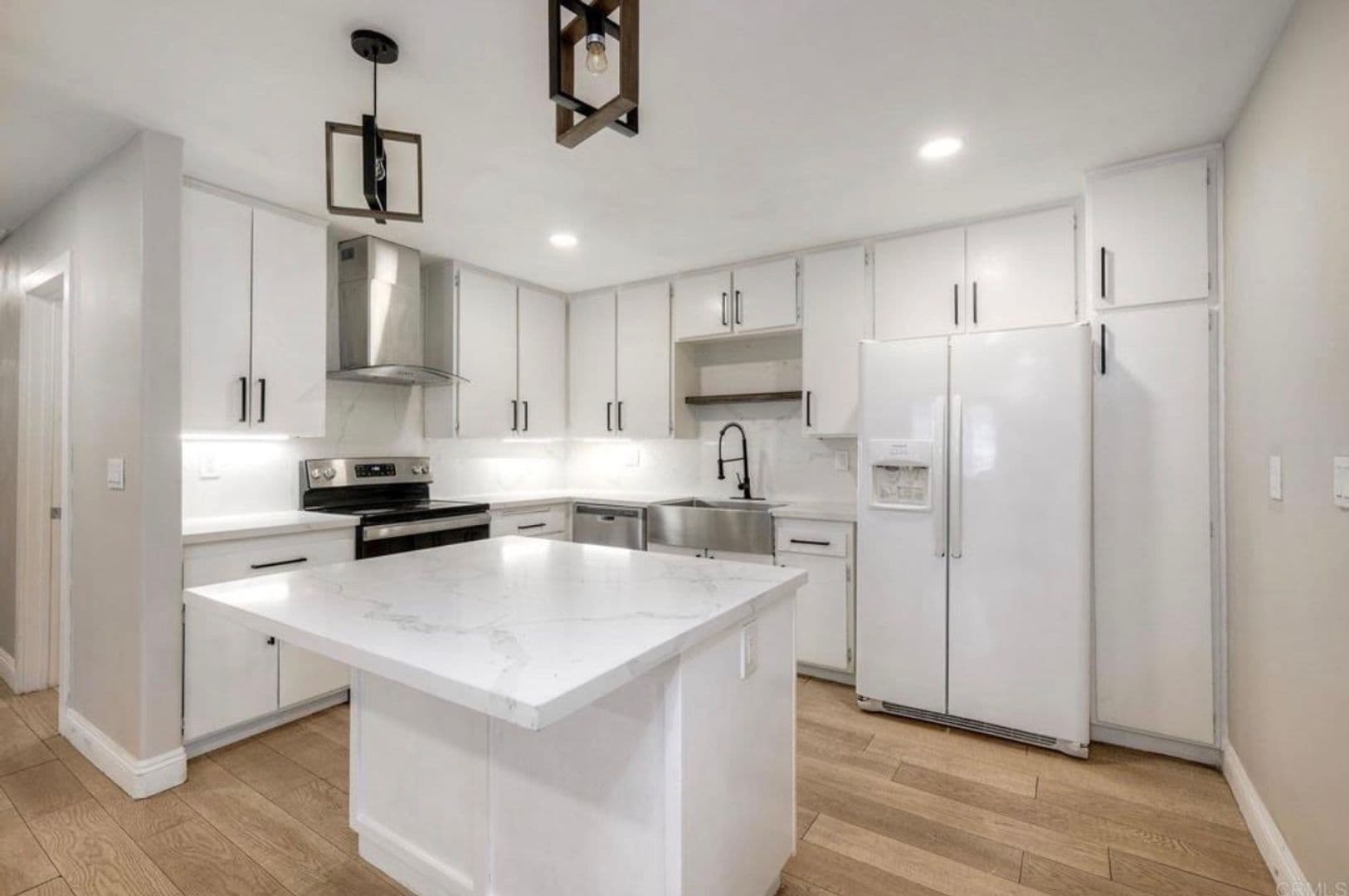 Spring Valley House: 2723 1/2 Tish Ct