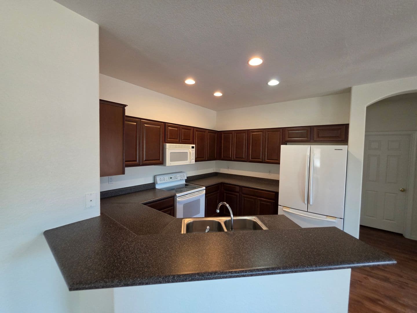 Maricopa House: 22257 N Gibson Dr