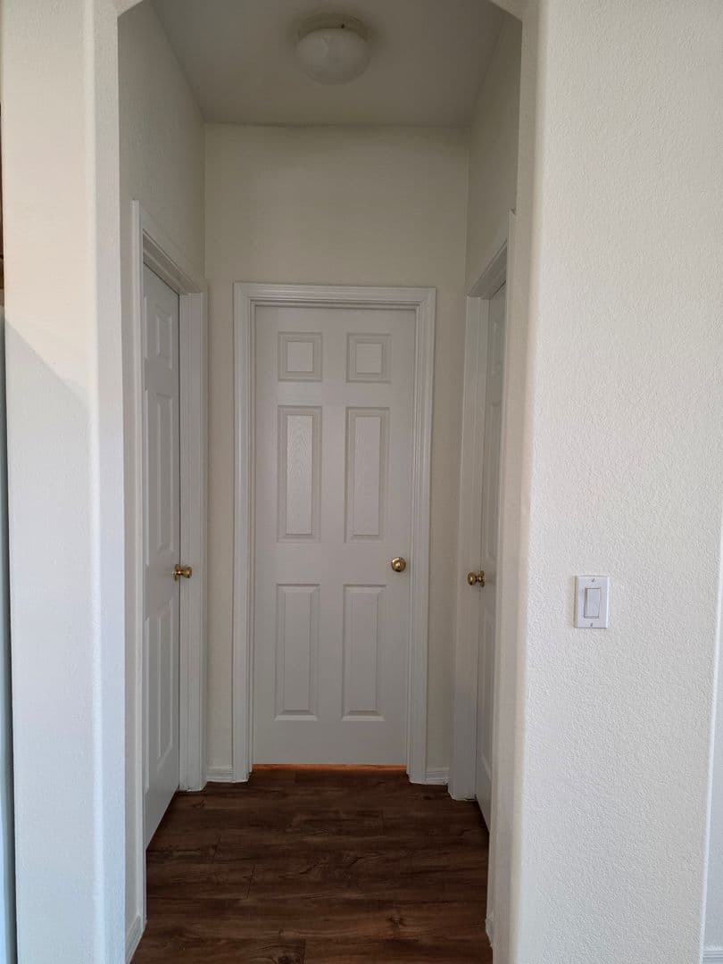 Maricopa House: 22257 N Gibson Dr
