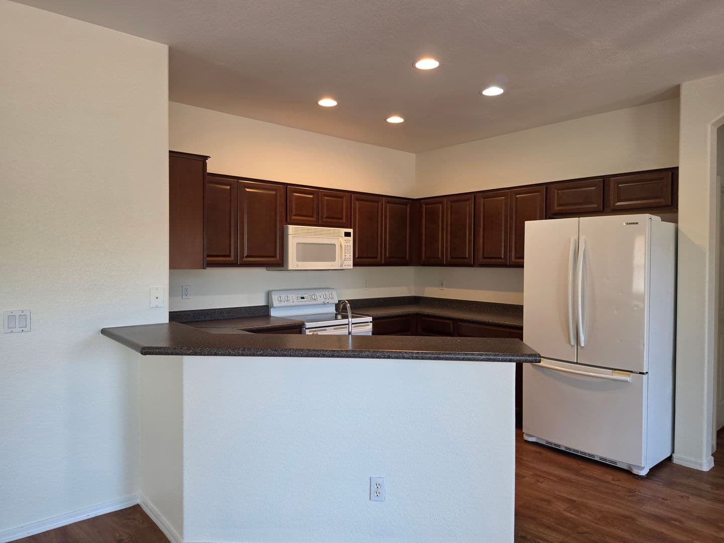 Maricopa House: 22257 N Gibson Dr