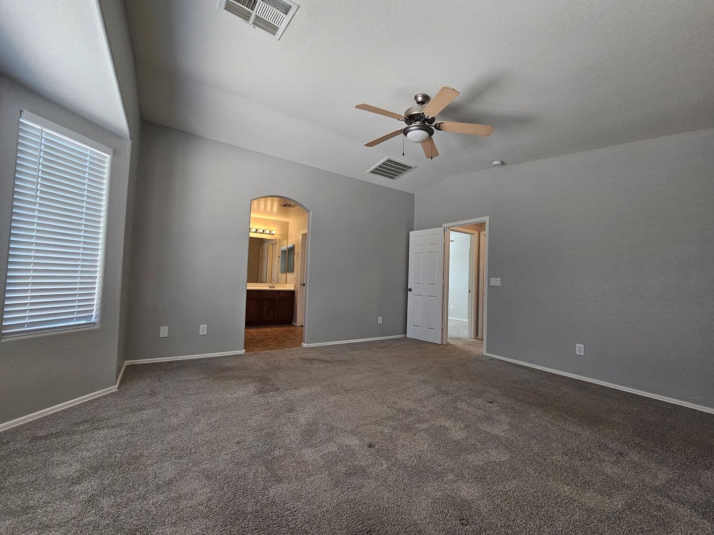 Maricopa House: 45360 W Woody RD