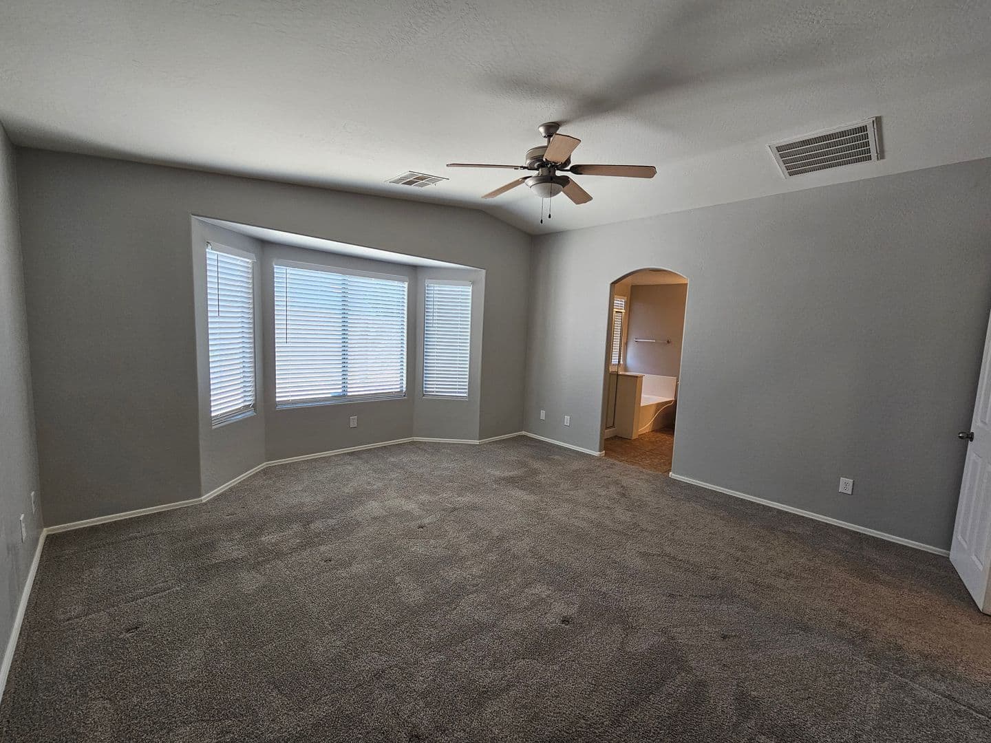 Maricopa House: 45360 W Woody RD