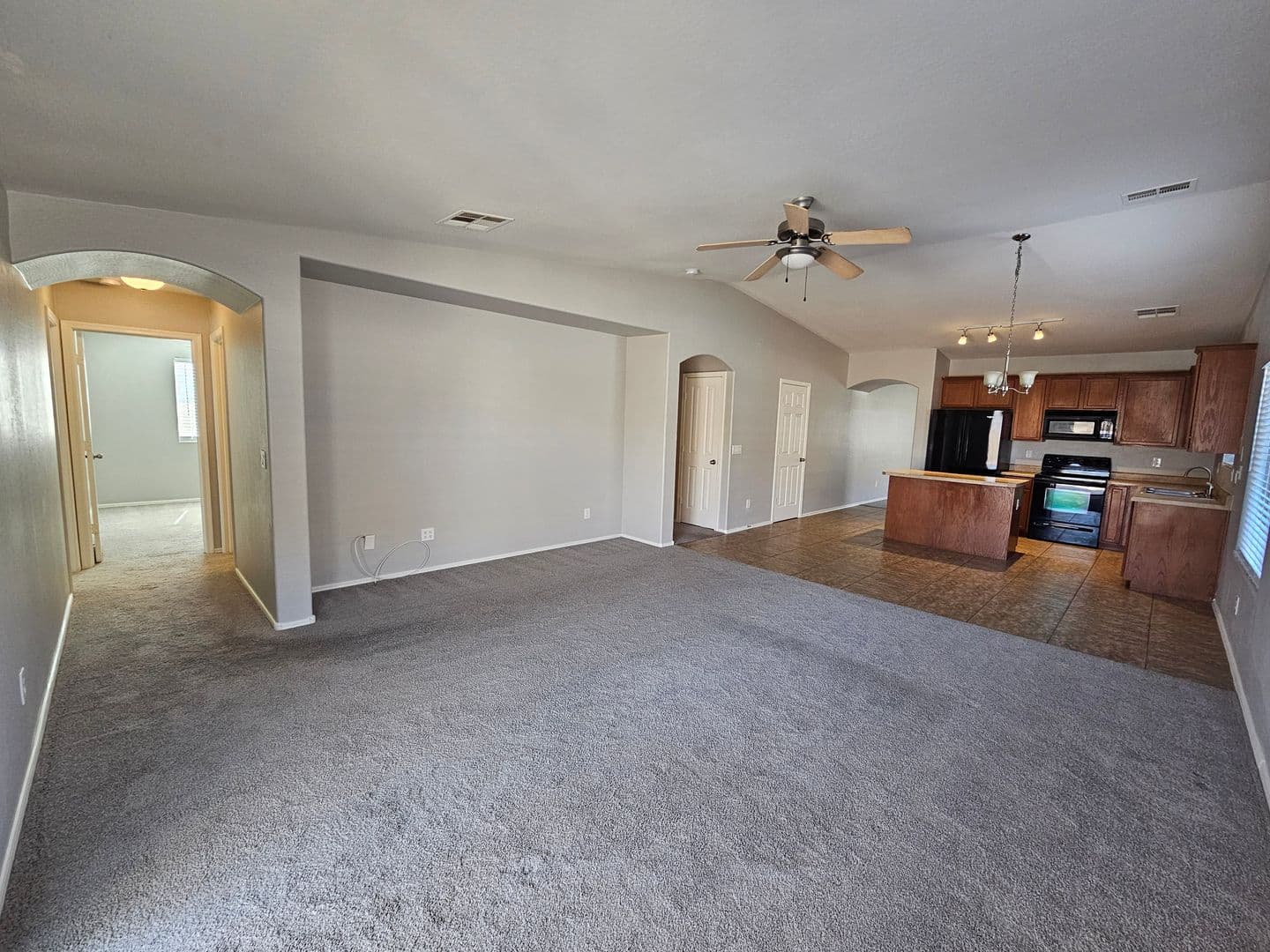 Maricopa House: 45360 W Woody RD