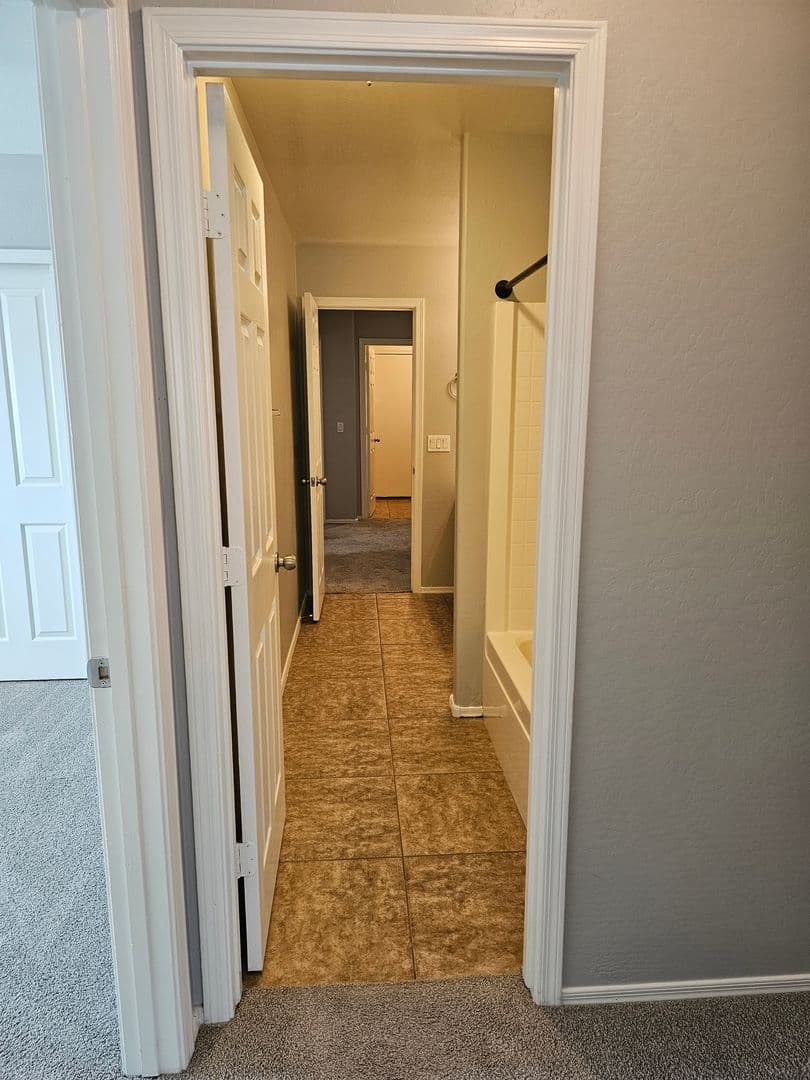 Maricopa House: 45360 W Woody RD