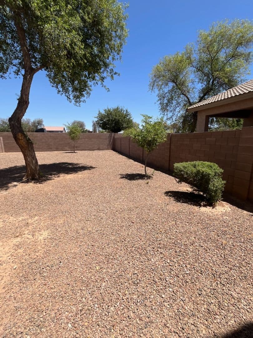 Maricopa House: 22257 N Gibson Dr