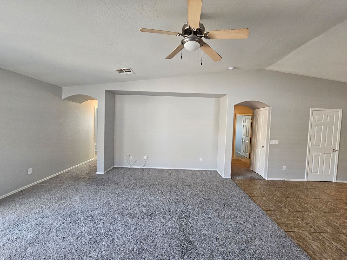 Maricopa House: 45360 W Woody RD