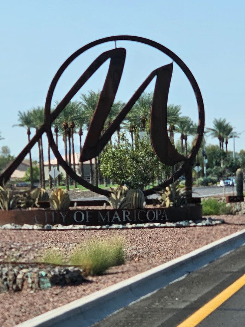 Maricopa House: 42804 W Sunland Dr