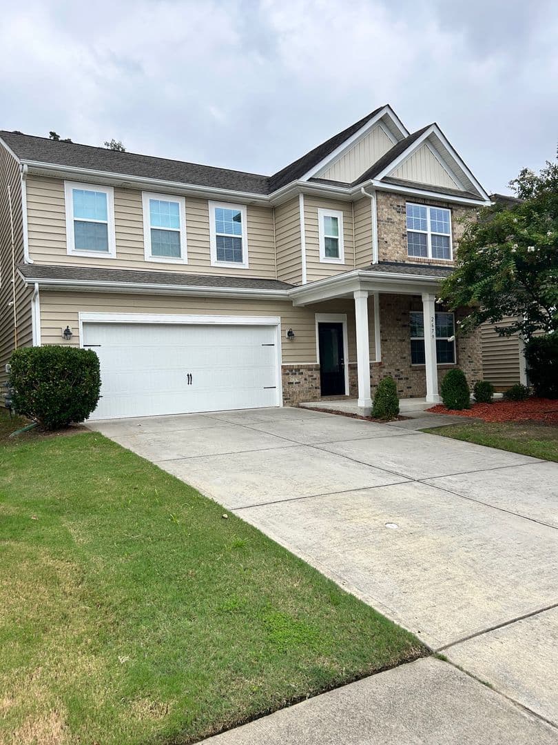 Waxhaw House: 2679 Southern Trace Drive