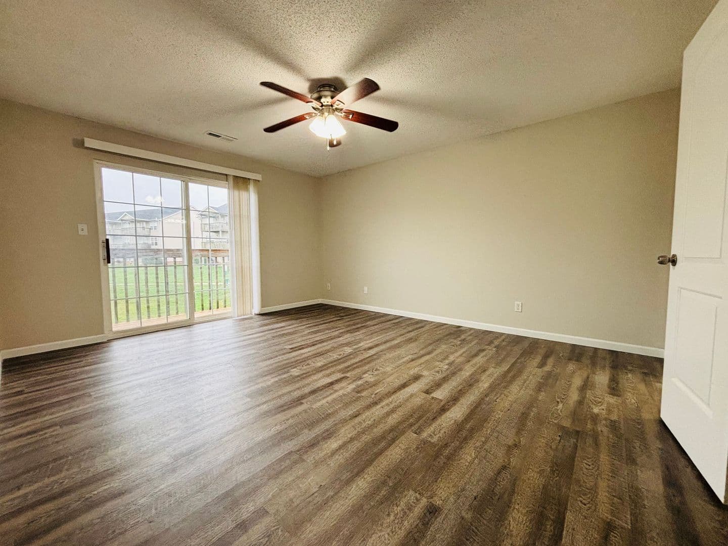 O'Fallon Apartment: 220 Savannah Noel Street