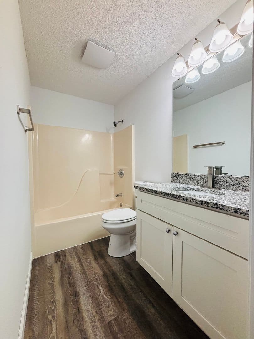 O'Fallon Apartment: 220 Savannah Noel Street