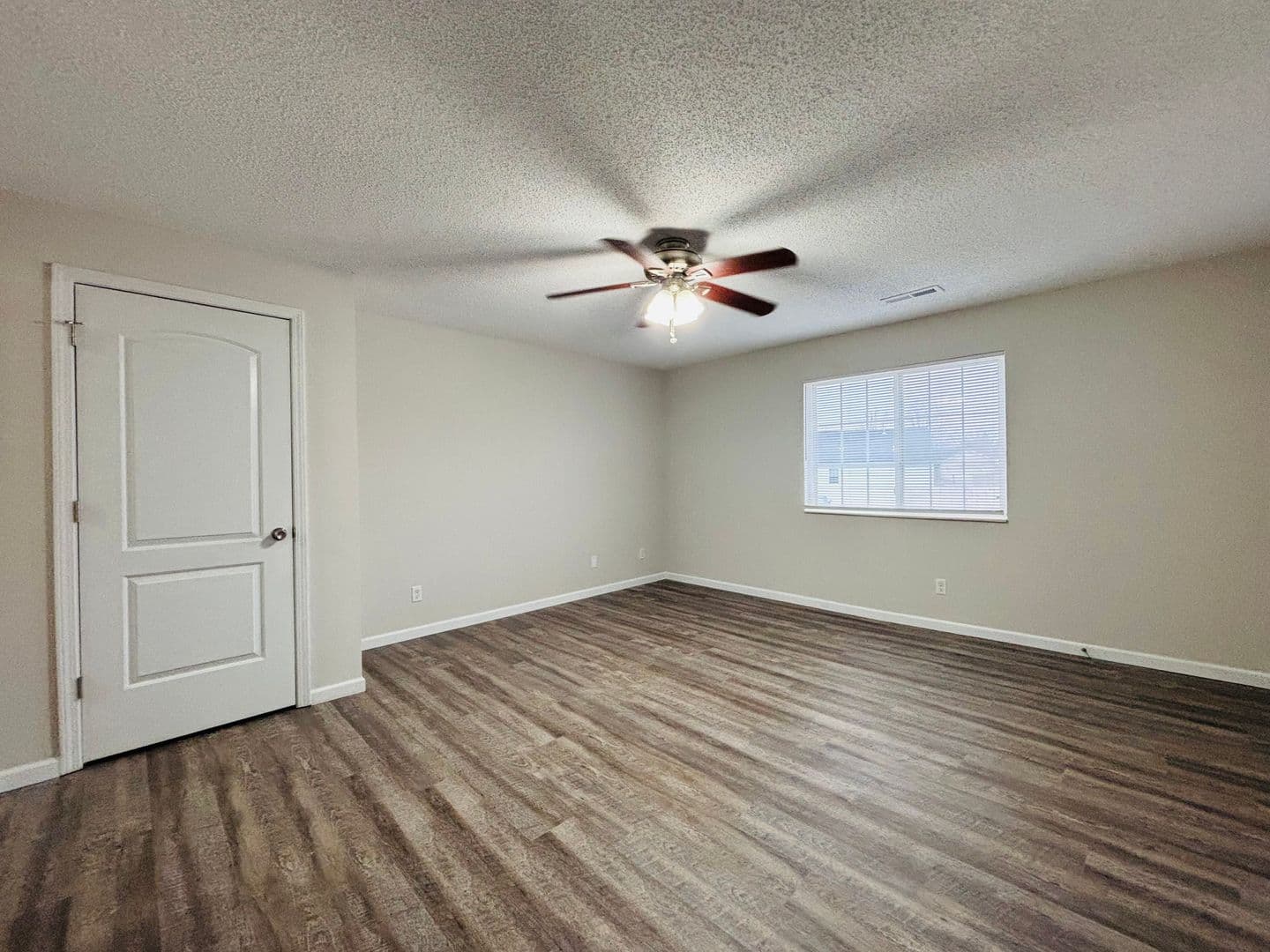 O'Fallon Apartment: 220 Savannah Noel Street