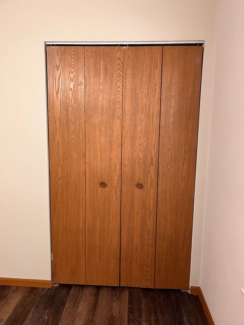 Belleville Apartment: 1671 Shadow Ridge Court