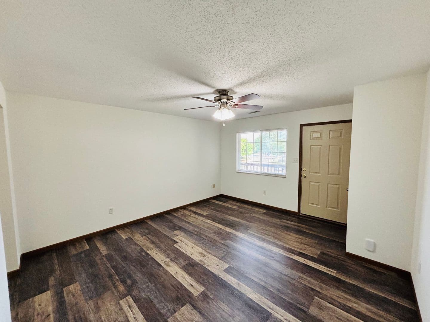 O'Fallon Apartment: 220 Savannah Noel Street