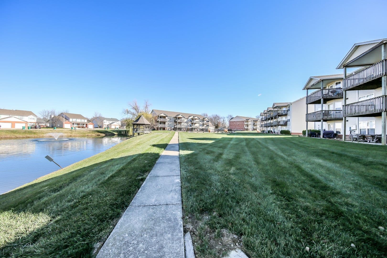 O'Fallon Apartment: 220 Savannah Noel Street
