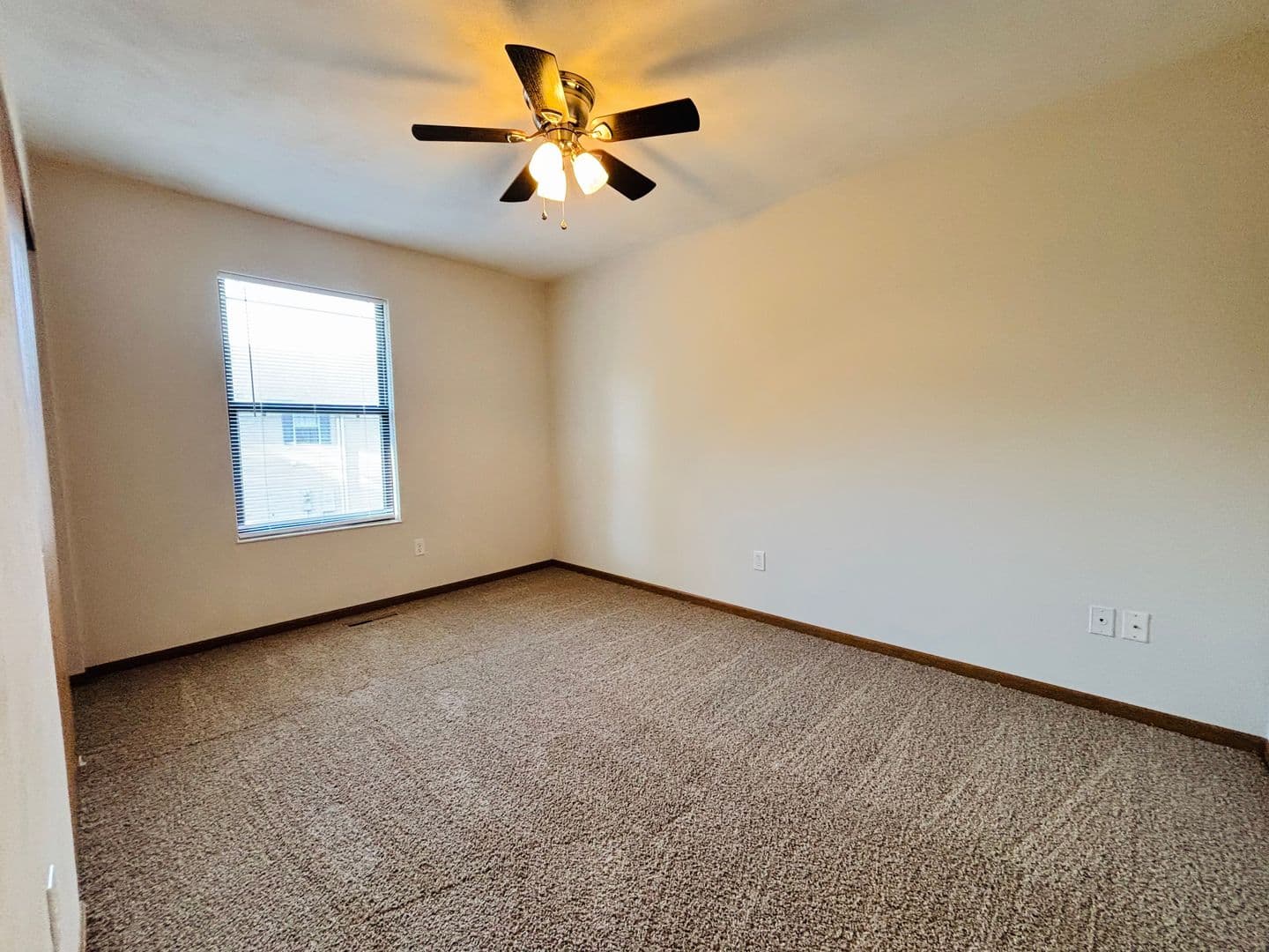 Belleville Apartment: 1730 Shadow Ridge Ct