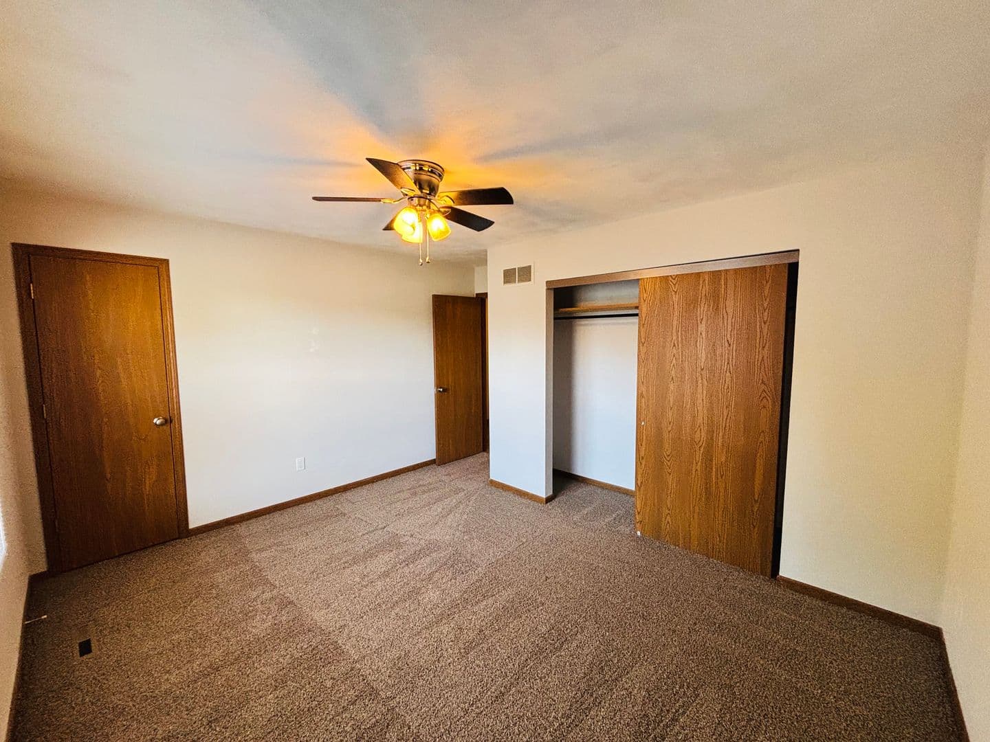 Belleville Apartment: 1730 Shadow Ridge Ct