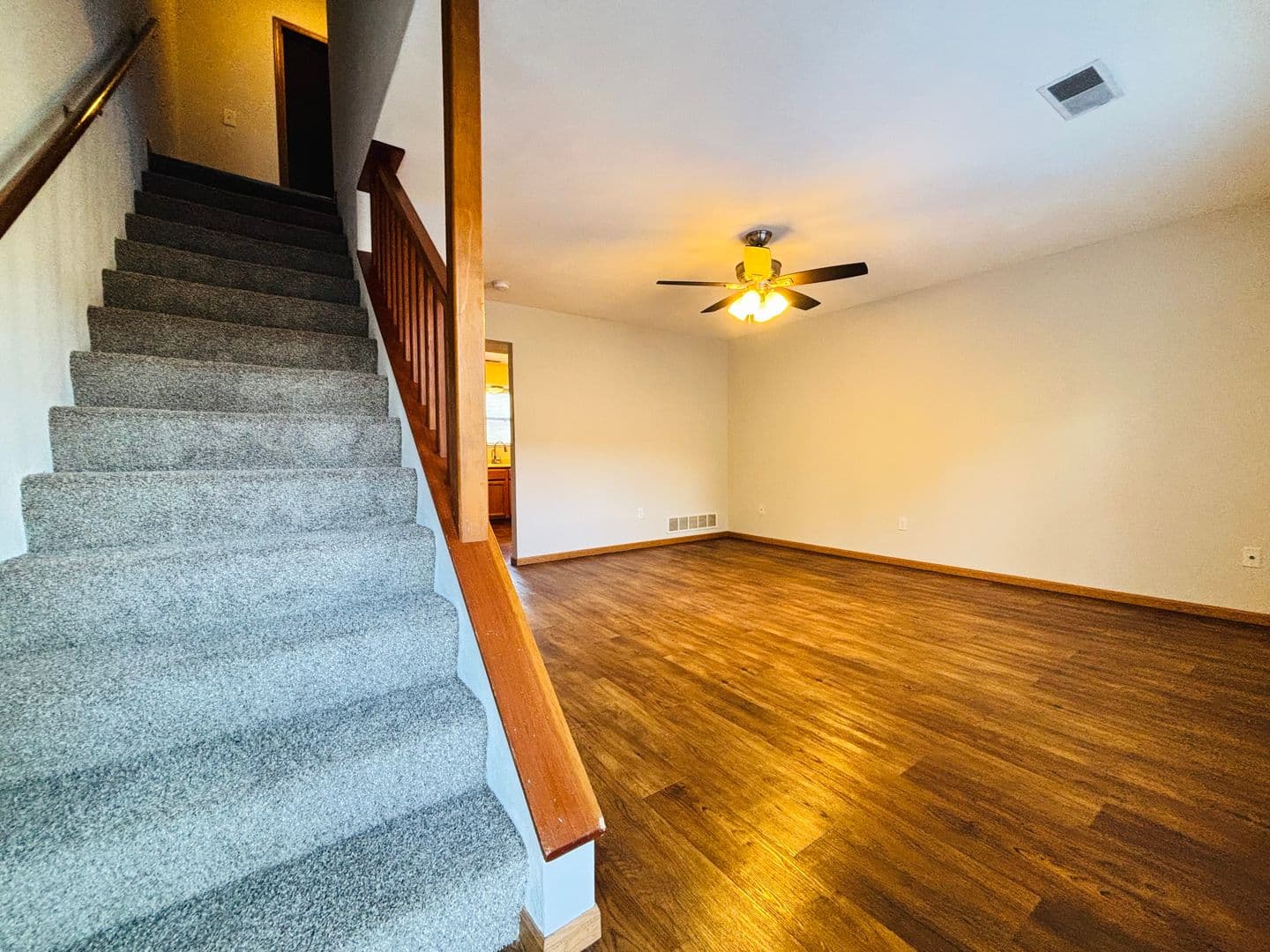 Belleville Apartment: 1730 Shadow Ridge Ct
