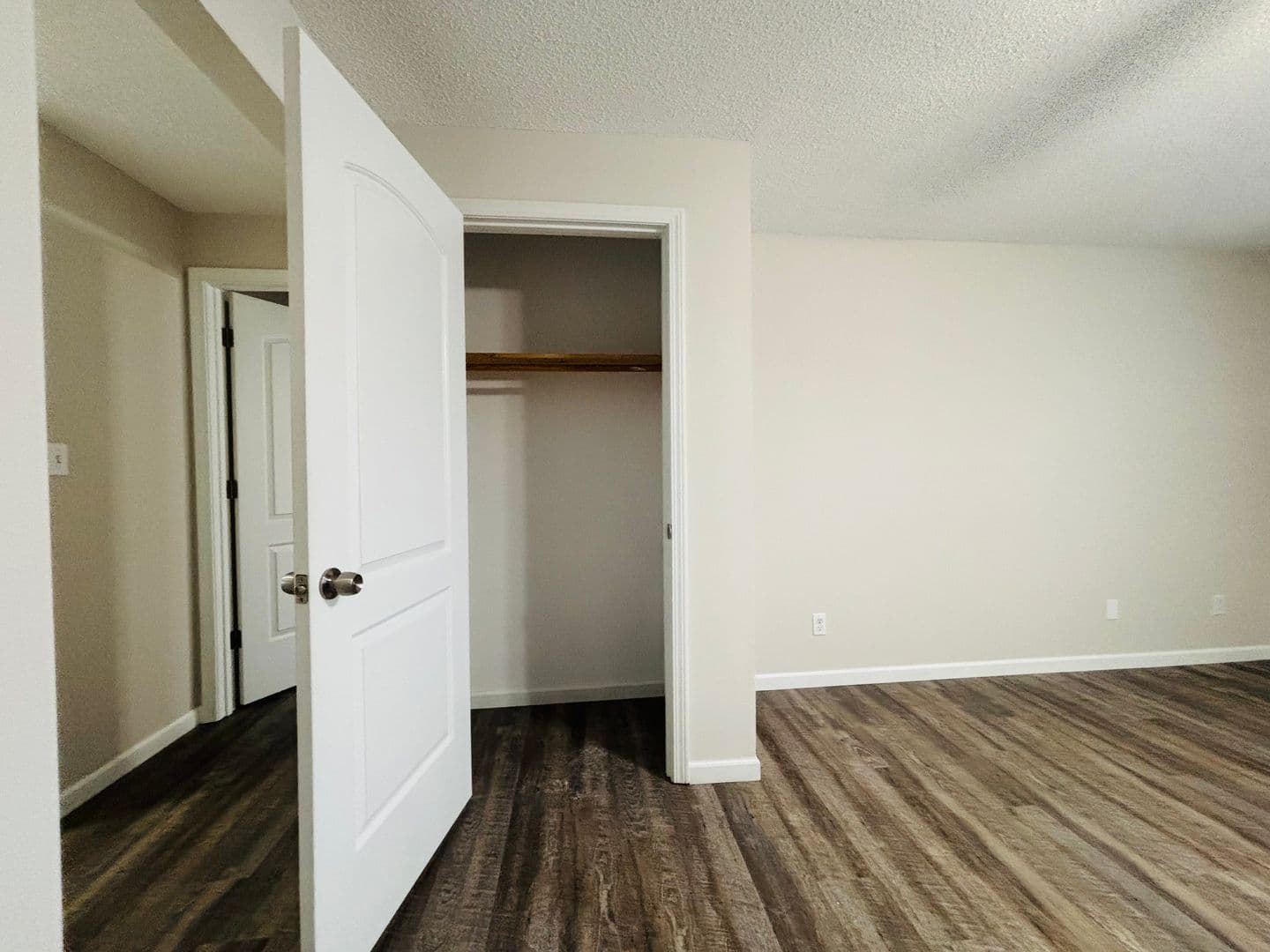 O'Fallon Apartment: 220 Savannah Noel Street