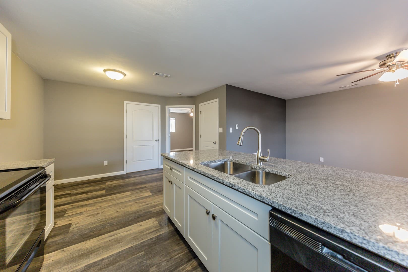 O'Fallon Apartment: 220 Savannah Noel Street