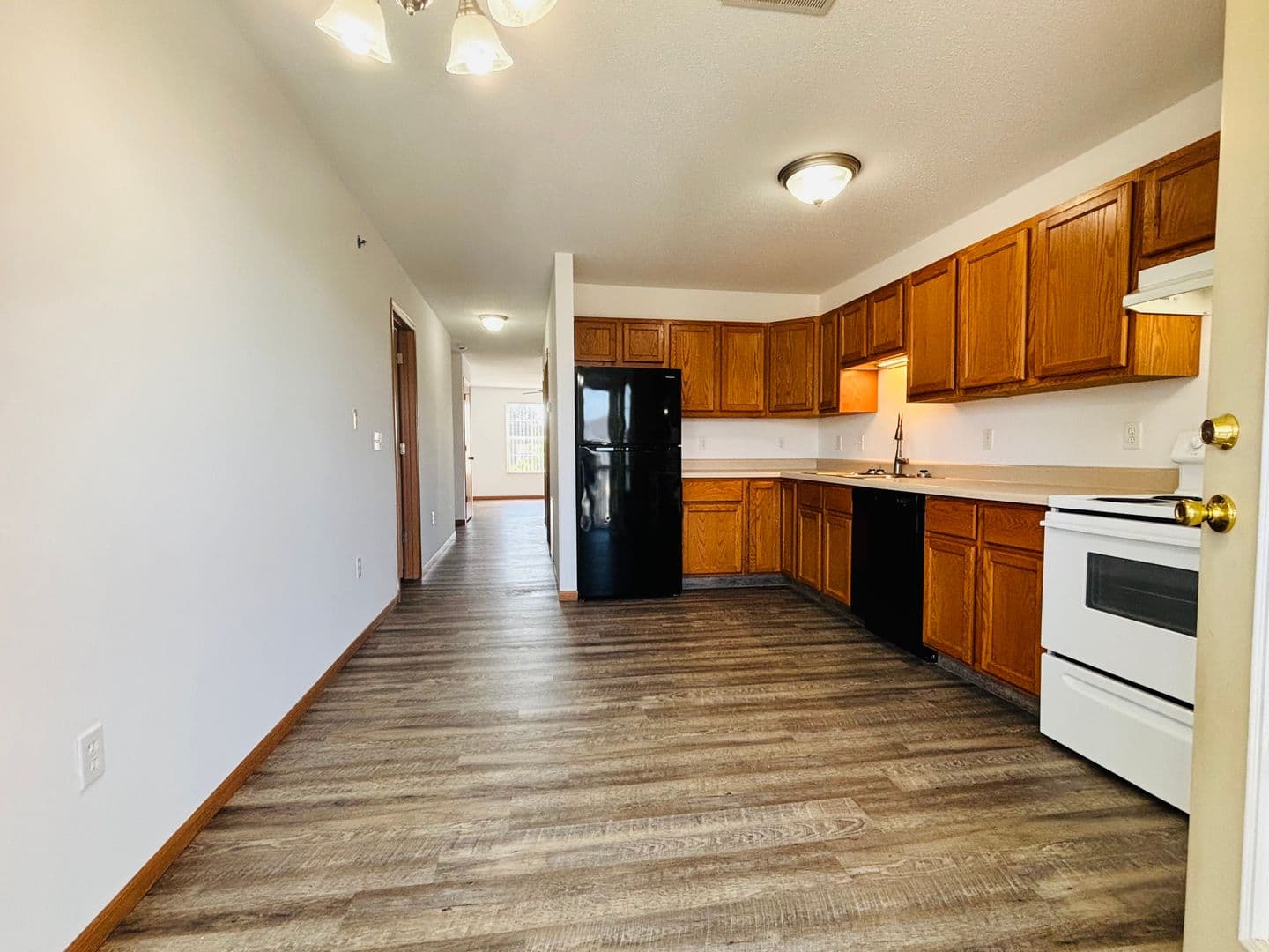 O'Fallon Apartment: 220 Savannah Noel Street