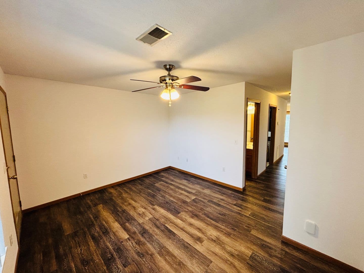 O'Fallon Apartment: 220 Savannah Noel Street