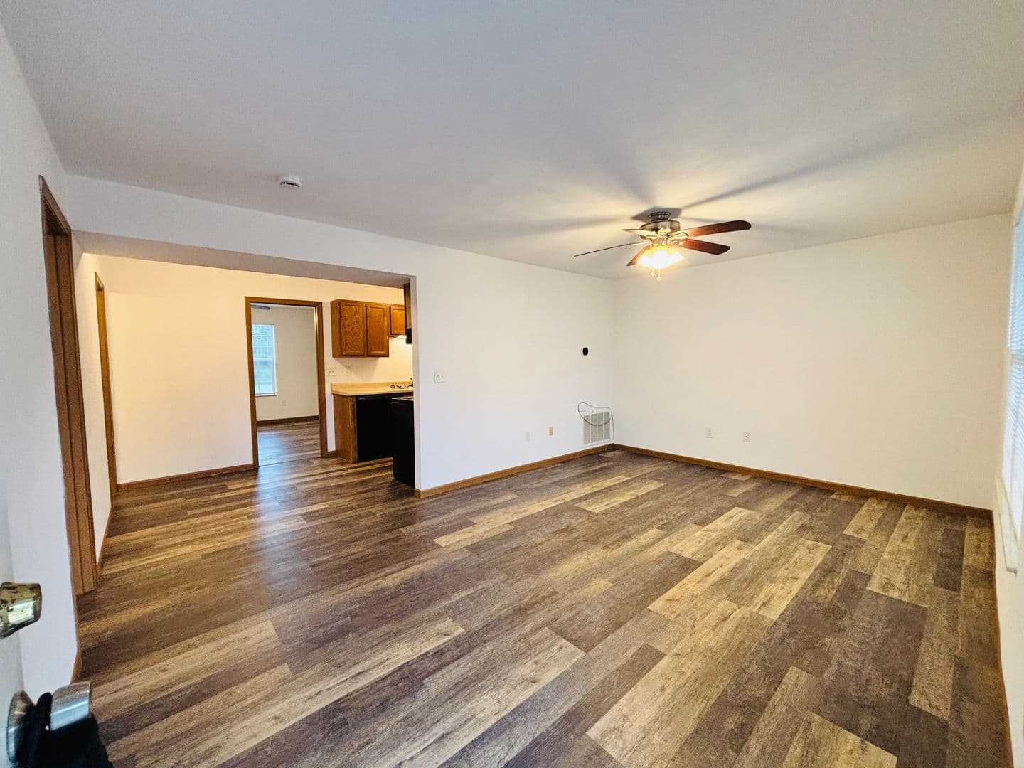 Belleville Apartment: 1671 Shadow Ridge Court
