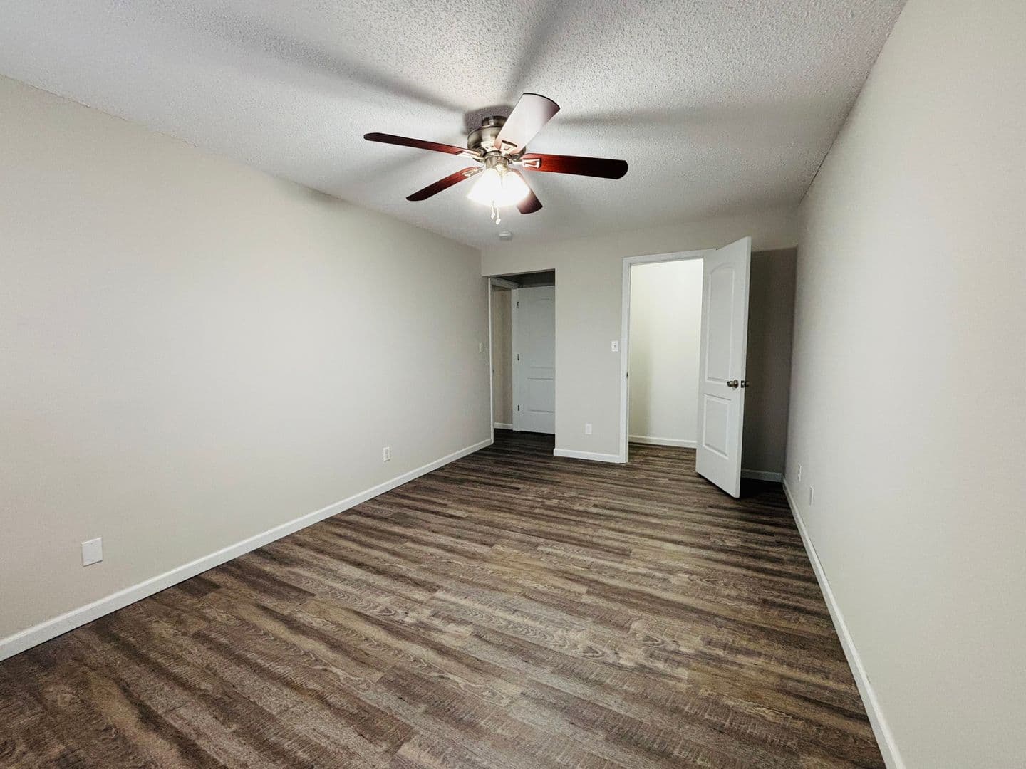 O'Fallon Apartment: 220 Savannah Noel Street