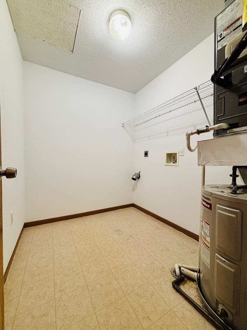 O'Fallon Apartment: 220 Savannah Noel Street
