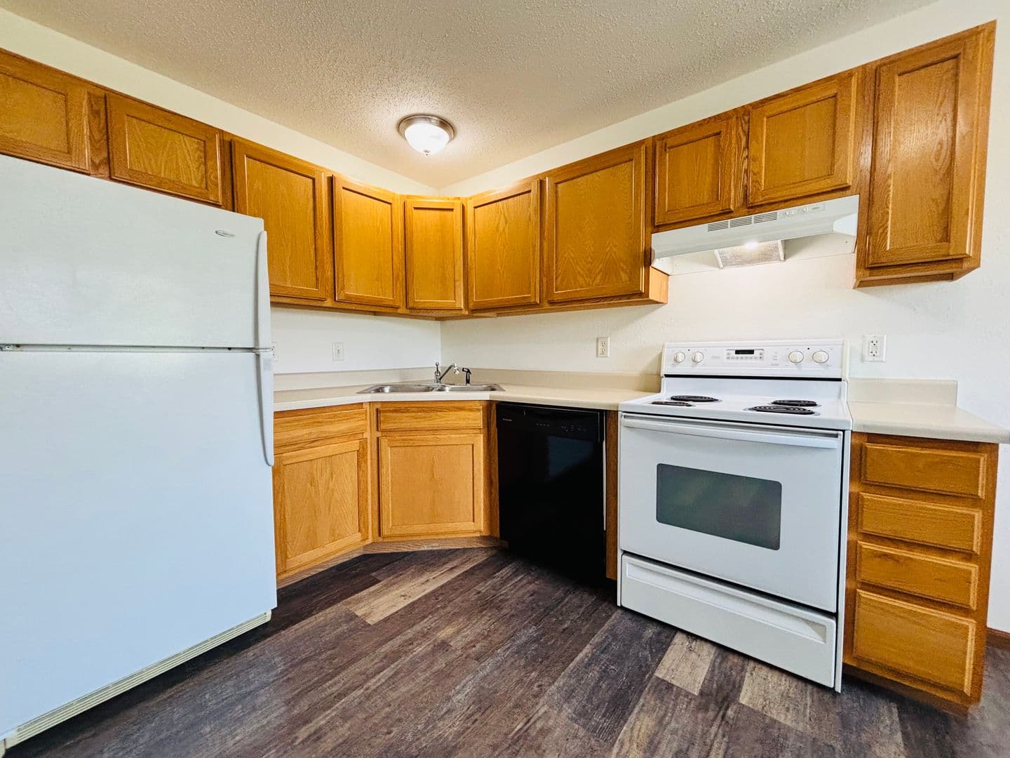 O'Fallon Apartment: 220 Savannah Noel Street