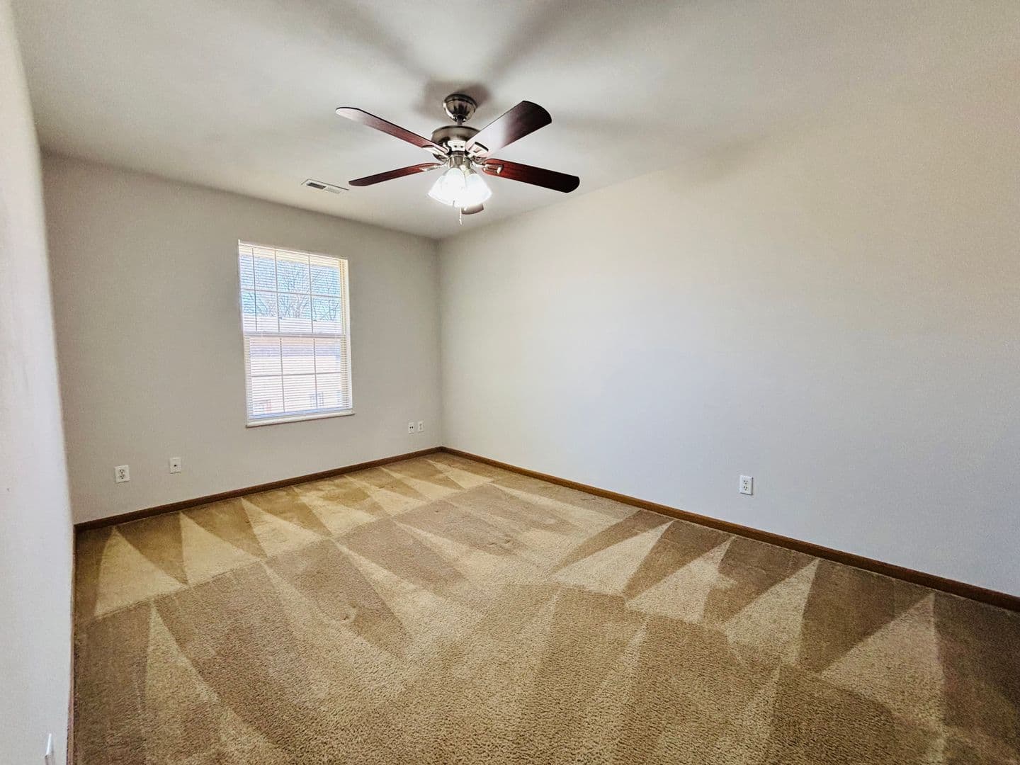 Belleville Apartment: 1671 Shadow Ridge Court