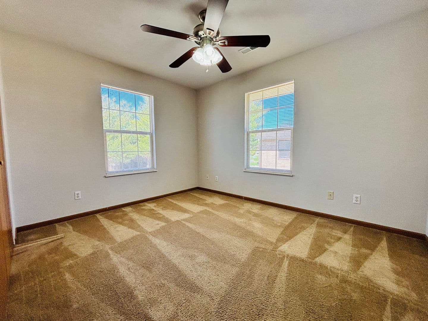 Belleville Apartment: 1671 Shadow Ridge Court