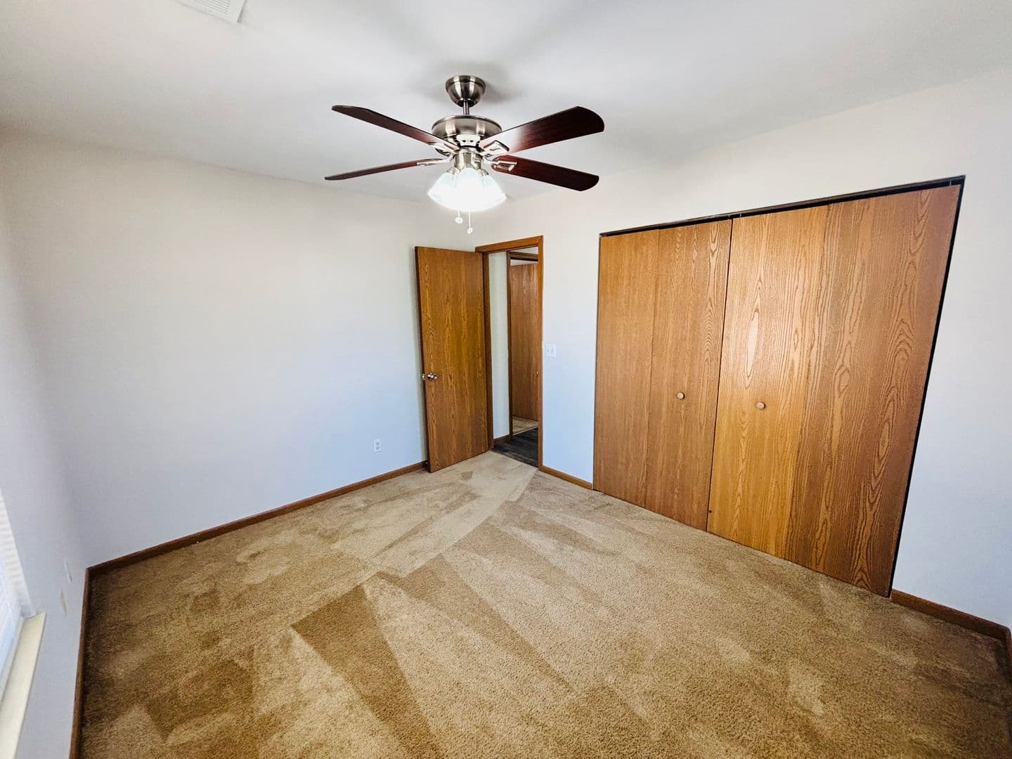 Belleville Apartment: 1671 Shadow Ridge Court