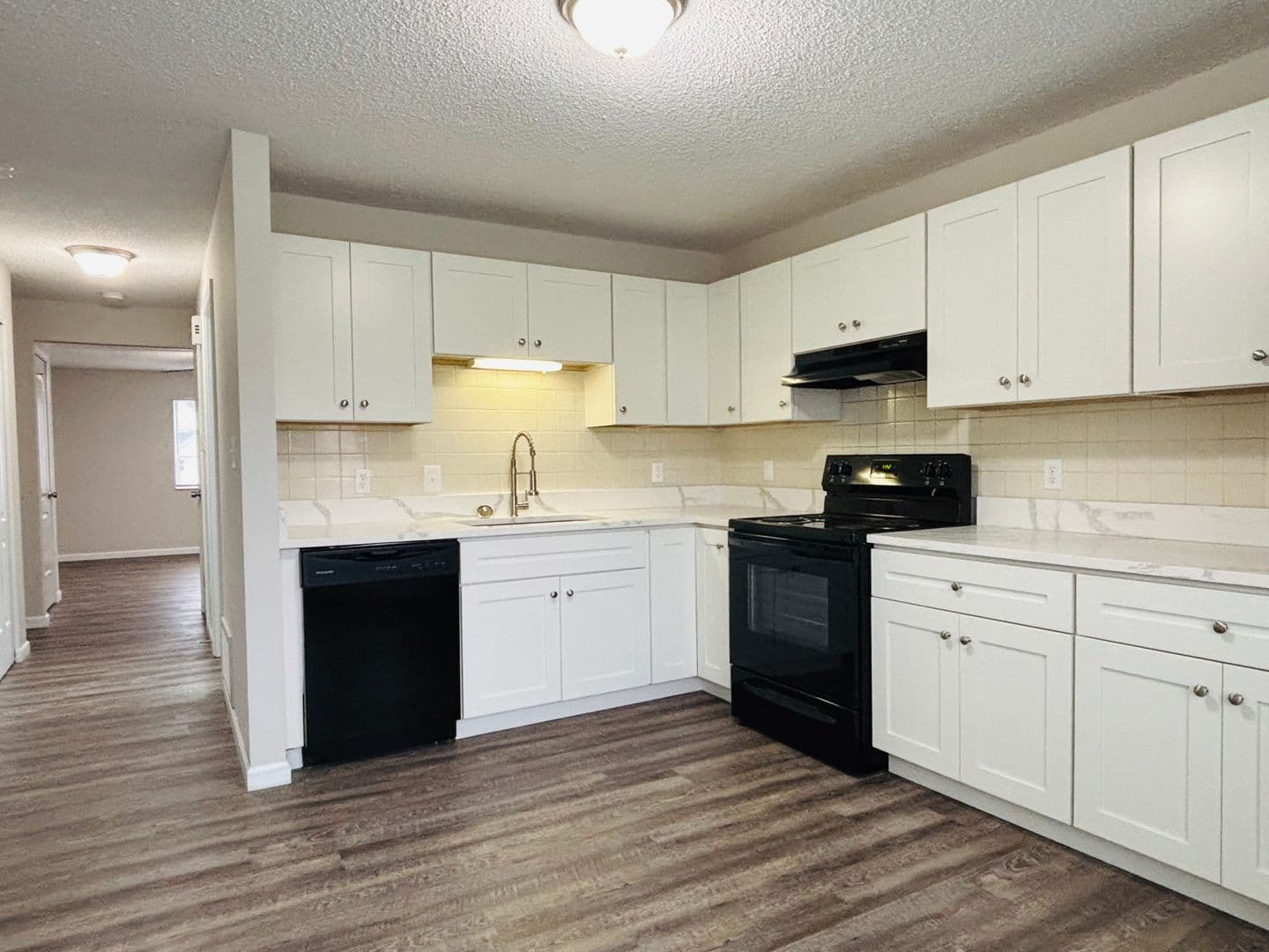 O'Fallon Apartment: 220 Savannah Noel Street